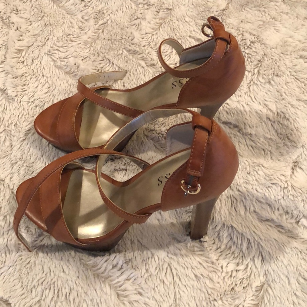 Guess Sandals - Picture 2 of 5